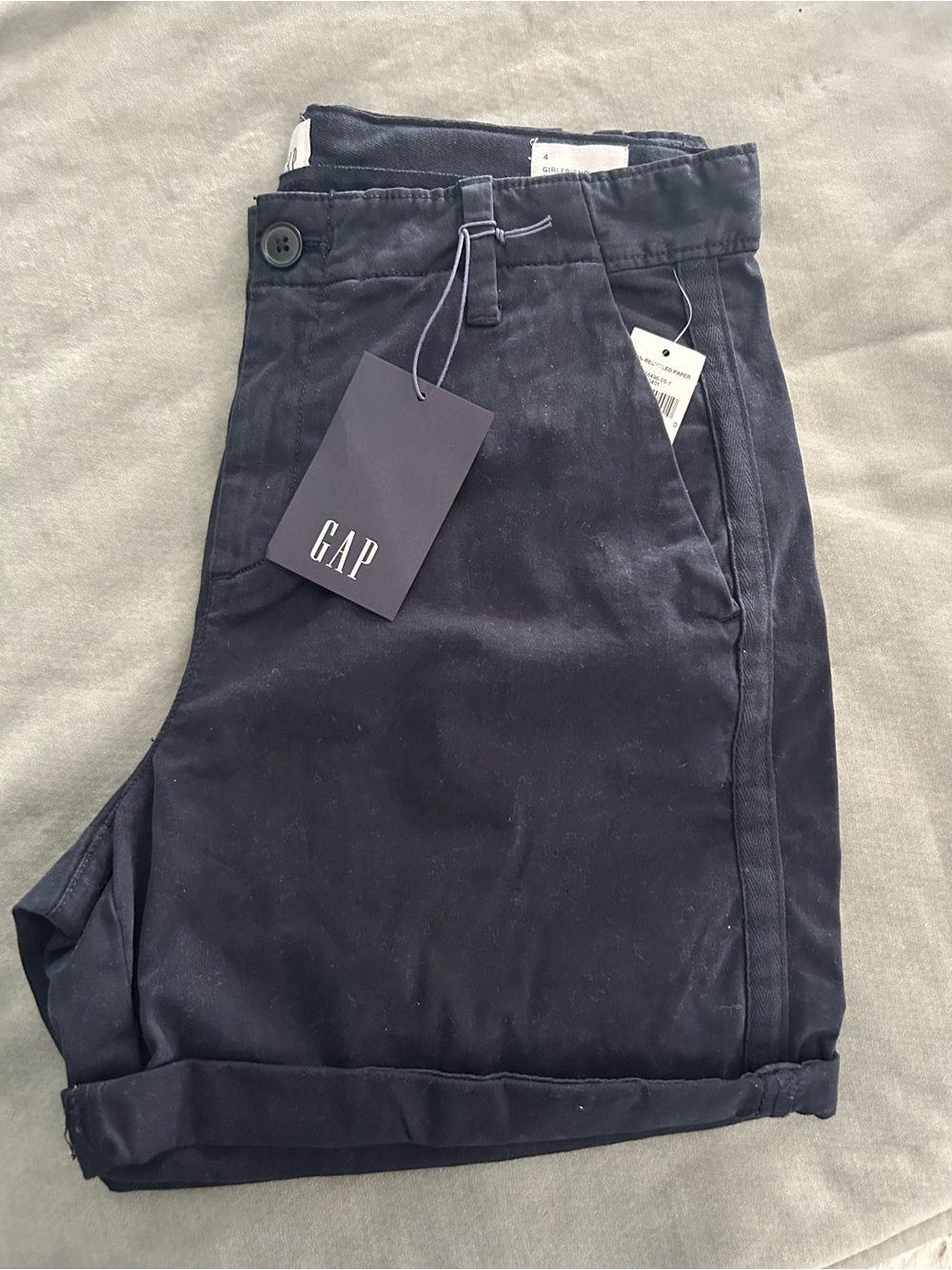 NWT Gap Girlfriend Chino Short